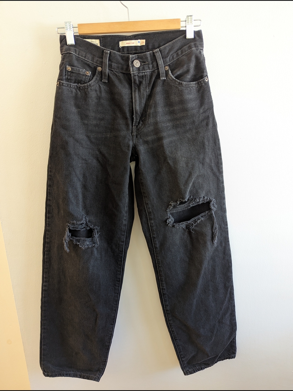 Levi's Dad Jeans Black Distressed High-Waist Ripped